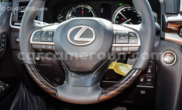 Sayi Imported Lexus LX White Mota in Import - Dubai a Adamawa Sayi Imported Lexus LX White Mota in Import - Dubai a Adamawa