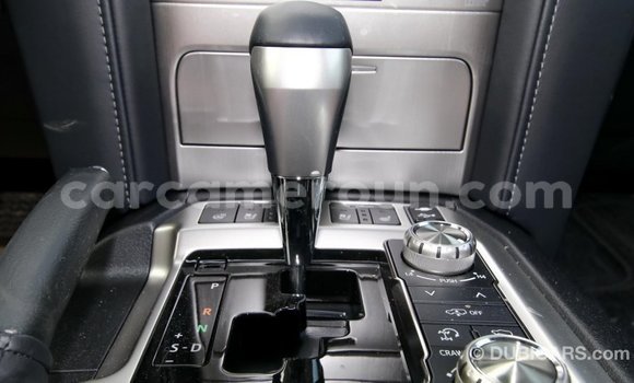 Acheter Import Voiture Toyota Land Cruiser Noir à Import - Dubai, Adamawa Acheter Import Voiture Toyota Land Cruiser Noir à Import - Dubai, Adamawa