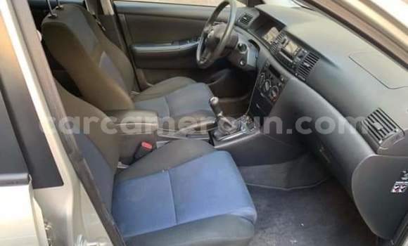 Sayi Na hannu Toyota Corolla M Mota in Douala a Ƙasar Kamaru Sayi Na hannu Toyota Corolla M Mota in Douala a Ƙasar Kamaru