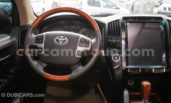 Buy Import Toyota Land Cruiser White Car in Import - Dubai in Adamawa Buy Import Toyota Land Cruiser White Car in Import - Dubai in Adamawa