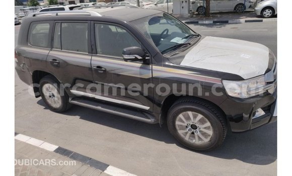 Acheter Import Voiture Toyota Land Cruiser Noir à Import - Dubai, Adamawa Acheter Import Voiture Toyota Land Cruiser Noir à Import - Dubai, Adamawa