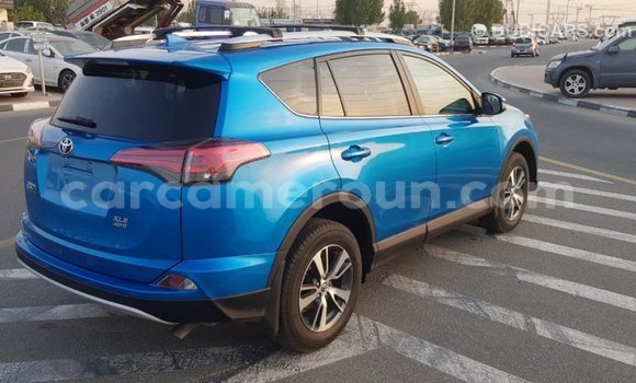 Acheter Import Voiture Toyota 4Runner Bleu à Import - Dubai, Adamawa Acheter Import Voiture Toyota 4Runner Bleu à Import - Dubai, Adamawa