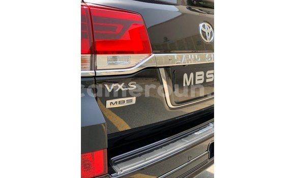 Acheter Import Voiture Toyota Land Cruiser Noir à Import - Dubai, Adamawa Acheter Import Voiture Toyota Land Cruiser Noir à Import - Dubai, Adamawa