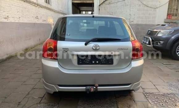 Acheter Occasion Voiture Toyota Corolla Beige à Douala, Littoral Cameroon Acheter Occasion Voiture Toyota Corolla Beige à Douala, Littoral Cameroon