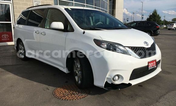 Buy Used Toyota Sienna White Car in Yaounde in Central Cameroon Buy Used Toyota Sienna White Car in Yaounde in Central Cameroon
