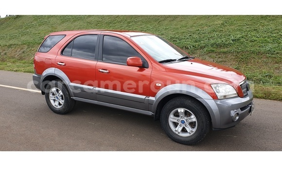 Sayi Imported Kia Sorento Red Mota in Yaounde a Babban Kamaru Sayi Imported Kia Sorento Red Mota in Yaounde a Babban Kamaru