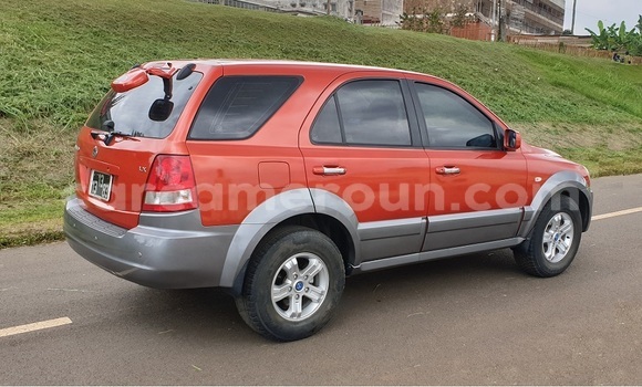 Sayi Imported Kia Sorento Red Mota in Yaounde a Babban Kamaru Sayi Imported Kia Sorento Red Mota in Yaounde a Babban Kamaru