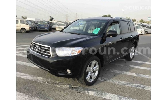 Acheter Import Voiture Toyota Highlander Noir à Import - Dubai, Adamawa Acheter Import Voiture Toyota Highlander Noir à Import - Dubai, Adamawa