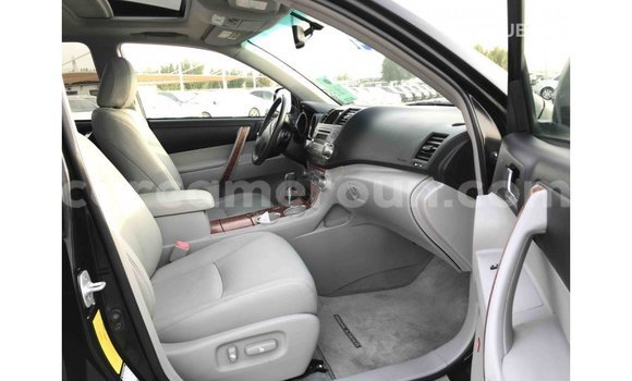 Acheter Import Voiture Toyota Highlander Noir à Import - Dubai, Adamawa Acheter Import Voiture Toyota Highlander Noir à Import - Dubai, Adamawa