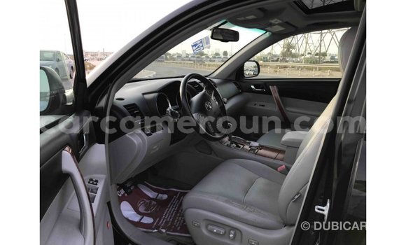Acheter Import Voiture Toyota Highlander Noir à Import - Dubai, Adamawa Acheter Import Voiture Toyota Highlander Noir à Import - Dubai, Adamawa