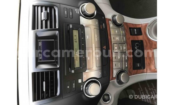 Acheter Import Voiture Toyota Highlander Noir à Import - Dubai, Adamawa Acheter Import Voiture Toyota Highlander Noir à Import - Dubai, Adamawa