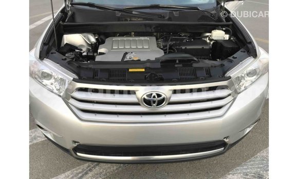 Acheter Import Voiture Toyota Highlander Autre à Import - Dubai, Adamawa Acheter Import Voiture Toyota Highlander Autre à Import - Dubai, Adamawa