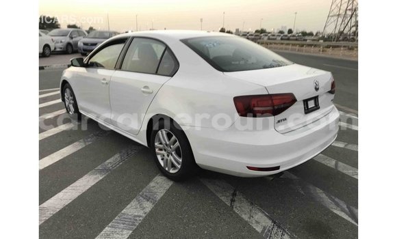 Acheter Import Voiture Volkswagen Jetta Blanc à Import - Dubai, Adamawa Acheter Import Voiture Volkswagen Jetta Blanc à Import - Dubai, Adamawa