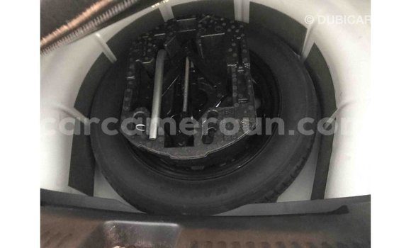 Acheter Import Voiture Volkswagen Jetta Blanc à Import - Dubai, Adamawa Acheter Import Voiture Volkswagen Jetta Blanc à Import - Dubai, Adamawa