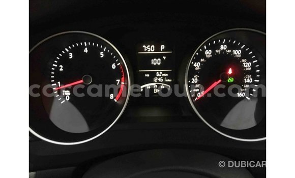 Acheter Import Voiture Volkswagen Jetta Blanc à Import - Dubai, Adamawa Acheter Import Voiture Volkswagen Jetta Blanc à Import - Dubai, Adamawa