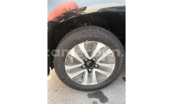 Acheter Import Voiture Toyota Land Cruiser Noir à Import - Dubai, Adamawa Acheter Import Voiture Toyota Land Cruiser Noir à Import - Dubai, Adamawa