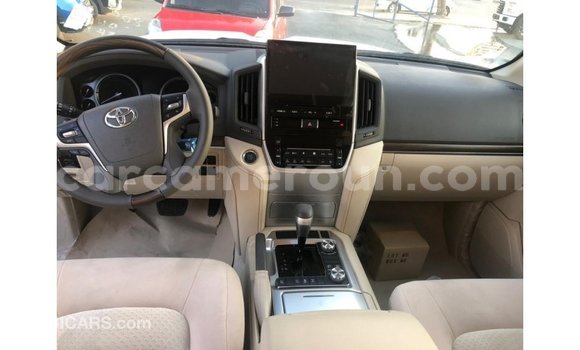 Acheter Import Voiture Toyota Land Cruiser Noir à Import - Dubai, Adamawa Acheter Import Voiture Toyota Land Cruiser Noir à Import - Dubai, Adamawa