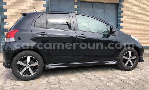 Sayi Na hannu Toyota Yaris Brown Mota in Douala a Ƙasar Kamaru Sayi Na hannu Toyota Yaris Brown Mota in Douala a Ƙasar Kamaru