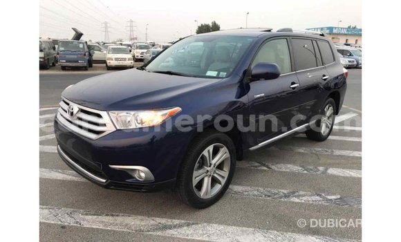 Acheter Import Voiture Toyota Highlander Bleu à Import - Dubai, Adamawa Acheter Import Voiture Toyota Highlander Bleu à Import - Dubai, Adamawa