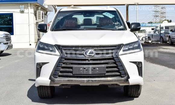 Sayi Imported Lexus LX White Mota in Import - Dubai a Adamawa Sayi Imported Lexus LX White Mota in Import - Dubai a Adamawa