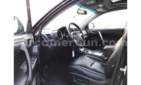Buy Import Toyota Highlander Black Car in Import - Dubai in Adamawa Buy Import Toyota Highlander Black Car in Import - Dubai in Adamawa