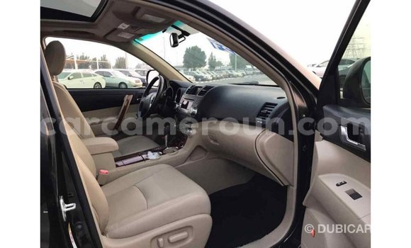Acheter Import Voiture Toyota Highlander Noir à Import - Dubai, Adamawa Acheter Import Voiture Toyota Highlander Noir à Import - Dubai, Adamawa
