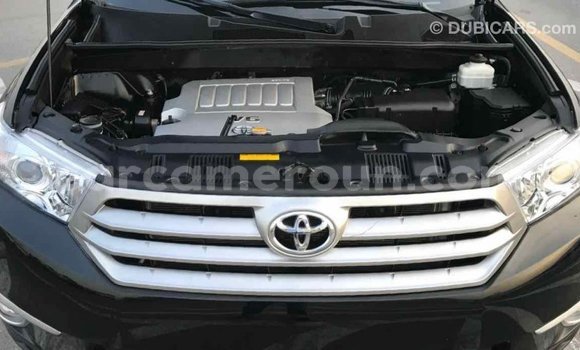Acheter Import Voiture Toyota Highlander Noir à Import - Dubai, Adamawa Acheter Import Voiture Toyota Highlander Noir à Import - Dubai, Adamawa