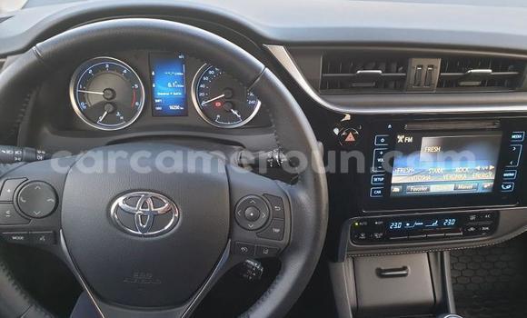 Sayi Na hannu Toyota Corolla Sauran Mota in Douala a Ƙasar Kamaru Sayi Na hannu Toyota Corolla Sauran Mota in Douala a Ƙasar Kamaru