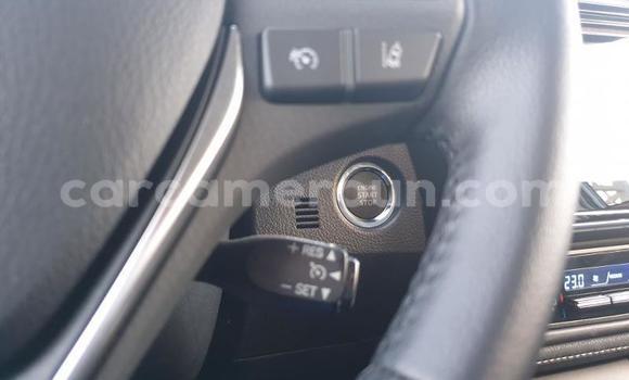 Sayi Na hannu Toyota Corolla Sauran Mota in Douala a Ƙasar Kamaru Sayi Na hannu Toyota Corolla Sauran Mota in Douala a Ƙasar Kamaru