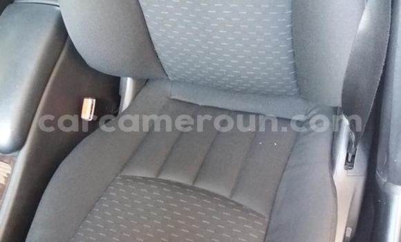 Sayi Na hannu Mercedes‒Benz 230 Sauran Mota in Douala a Ƙasar Kamaru Sayi Na hannu Mercedes‒Benz 230 Sauran Mota in Douala a Ƙasar Kamaru