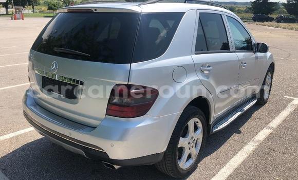 Acheter Occasion Voiture Mercedes‒Benz ML–Class Autre à Douala, Littoral Cameroon Acheter Occasion Voiture Mercedes‒Benz ML–Class Autre à Douala, Littoral Cameroon