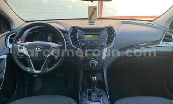 Sayi Na hannu Hyundai Santa Fe Sauran Mota in Douala a Ƙasar Kamaru Sayi Na hannu Hyundai Santa Fe Sauran Mota in Douala a Ƙasar Kamaru