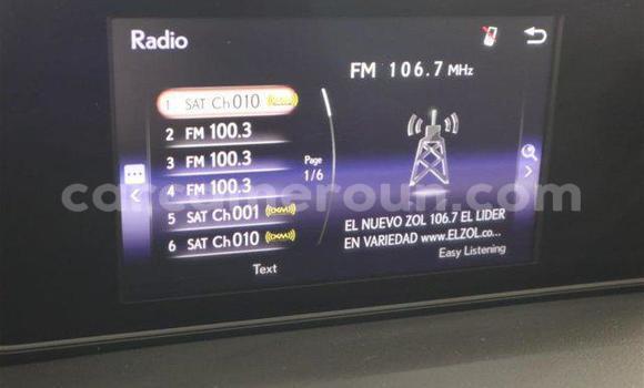 Sayi Na hannu Lexus RX 350 Sauran Mota in Douala a Ƙasar Kamaru Sayi Na hannu Lexus RX 350 Sauran Mota in Douala a Ƙasar Kamaru