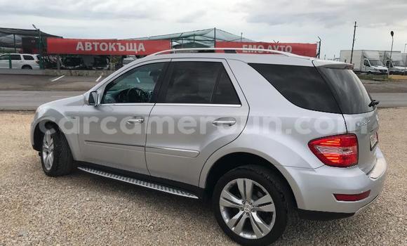Sayi Na hannu Mercedes‒Benz ML–Class Sauran Mota in Douala a Ƙasar Kamaru Sayi Na hannu Mercedes‒Benz ML–Class Sauran Mota in Douala a Ƙasar Kamaru
