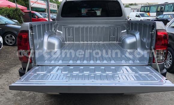 Sayi Na hannu Toyota Hilux Sauran Mota in Douala a Ƙasar Kamaru Sayi Na hannu Toyota Hilux Sauran Mota in Douala a Ƙasar Kamaru
