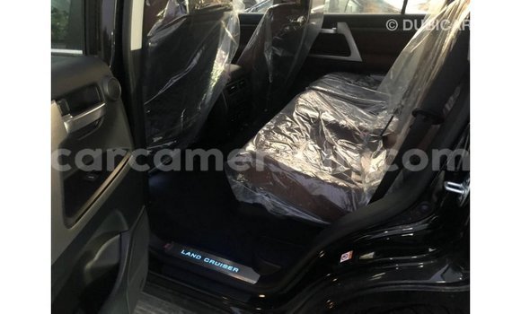 Acheter Import Voiture Toyota Land Cruiser Noir à Import - Dubai, Adamawa Acheter Import Voiture Toyota Land Cruiser Noir à Import - Dubai, Adamawa