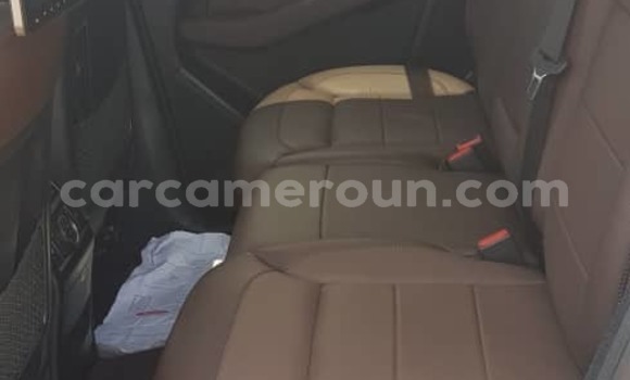 Acheter Occasion Voiture Mercedes Viano Gris à Yaoundé, Central Cameroon Acheter Occasion Voiture Mercedes Viano Gris à Yaoundé, Central Cameroon