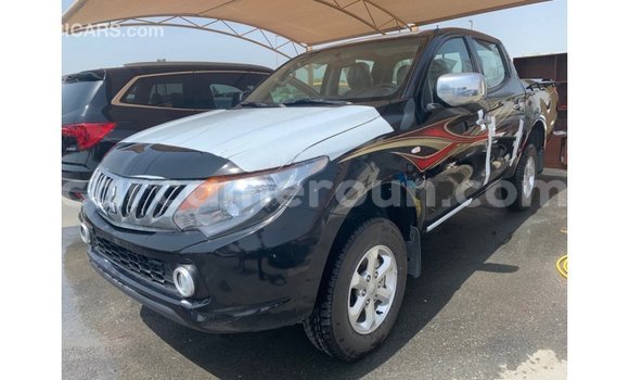 Acheter Import Voiture Mitsubishi L200 Noir à Import - Dubai, Adamawa Acheter Import Voiture Mitsubishi L200 Noir à Import - Dubai, Adamawa