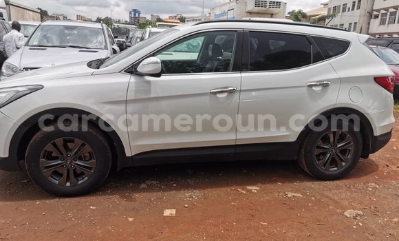 Acheter Occasion Voiture Hyundai Santa Fe Blanc à Yaoundé, Central Cameroon Acheter Occasion Voiture Hyundai Santa Fe Blanc à Yaoundé, Central Cameroon