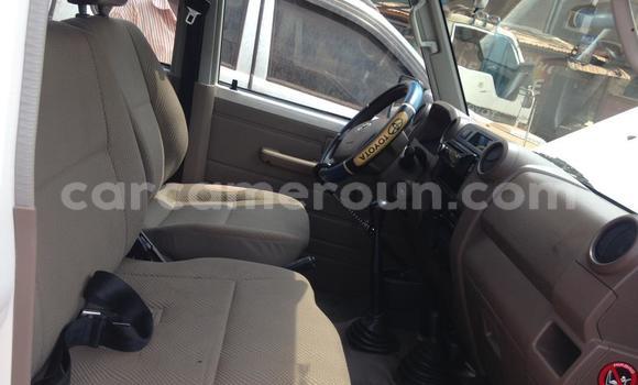 Acheter Occasion Voiture Toyota Land Cruiser Blanc à Yaoundé, Central Cameroon Acheter Occasion Voiture Toyota Land Cruiser Blanc à Yaoundé, Central Cameroon