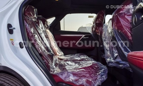 Sayi Imported Lexus RX 300 White Mota in Import - Dubai a Adamawa Sayi Imported Lexus RX 300 White Mota in Import - Dubai a Adamawa