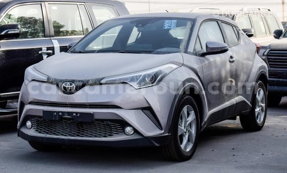 Sayi Imported Toyota C-HR Sauran Mota in Import - Dubai a Adamawa Sayi Imported Toyota C-HR Sauran Mota in Import - Dubai a Adamawa