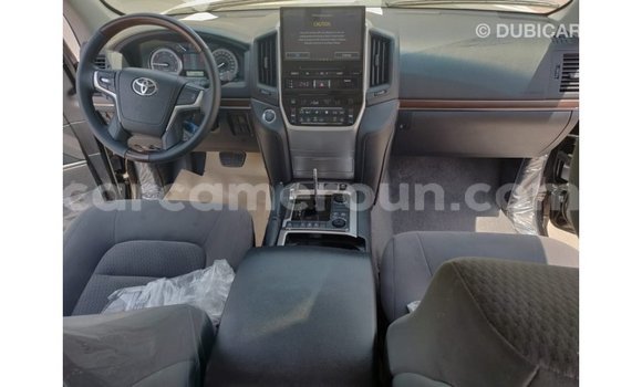Acheter Import Voiture Toyota Land Cruiser Noir à Import - Dubai, Adamawa Acheter Import Voiture Toyota Land Cruiser Noir à Import - Dubai, Adamawa