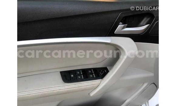 Acheter Import Voiture Geely Emgrand 7 Blanc à Import - Dubai, Adamawa Acheter Import Voiture Geely Emgrand 7 Blanc à Import - Dubai, Adamawa