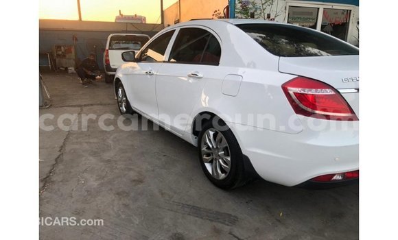 Acheter Import Voiture Geely Emgrand 7 Blanc à Import - Dubai, Adamawa Acheter Import Voiture Geely Emgrand 7 Blanc à Import - Dubai, Adamawa