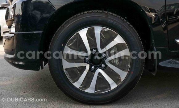 Acheter Import Voiture Toyota Land Cruiser Noir à Import - Dubai, Adamawa Acheter Import Voiture Toyota Land Cruiser Noir à Import - Dubai, Adamawa