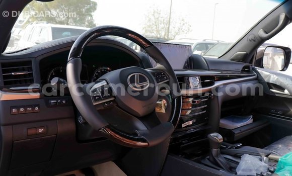 Sayi Imported Lexus LX White Mota in Import - Dubai a Adamawa Sayi Imported Lexus LX White Mota in Import - Dubai a Adamawa