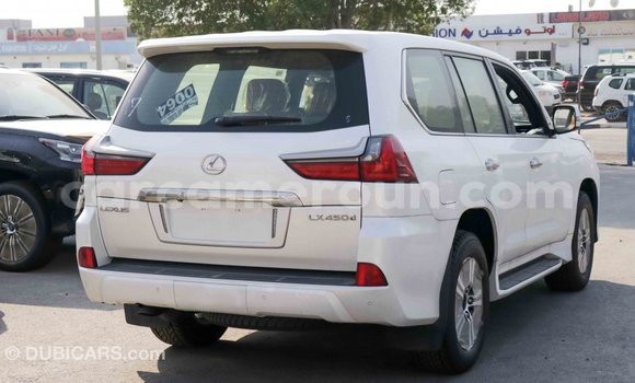 Sayi Imported Lexus LX White Mota in Import - Dubai a Adamawa Sayi Imported Lexus LX White Mota in Import - Dubai a Adamawa