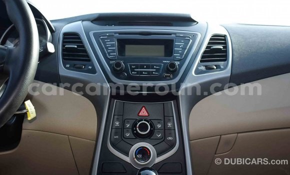 Acheter Import Voiture Hyundai Elantra Rouge à Import - Dubai, Adamawa Acheter Import Voiture Hyundai Elantra Rouge à Import - Dubai, Adamawa