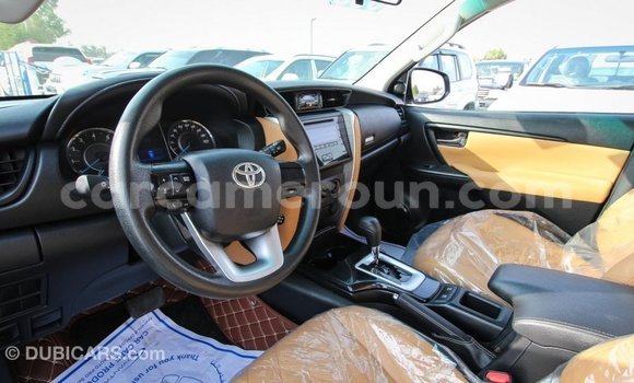 Acheter Import Voiture Toyota Fortuner Blanc à Import - Dubai, Adamawa Acheter Import Voiture Toyota Fortuner Blanc à Import - Dubai, Adamawa